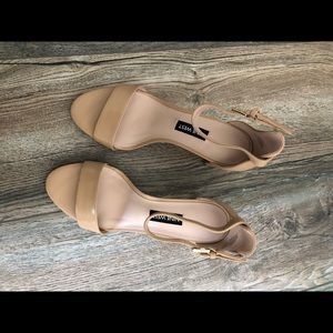 NEW Nine West Pruce Leather Heeled Sandal